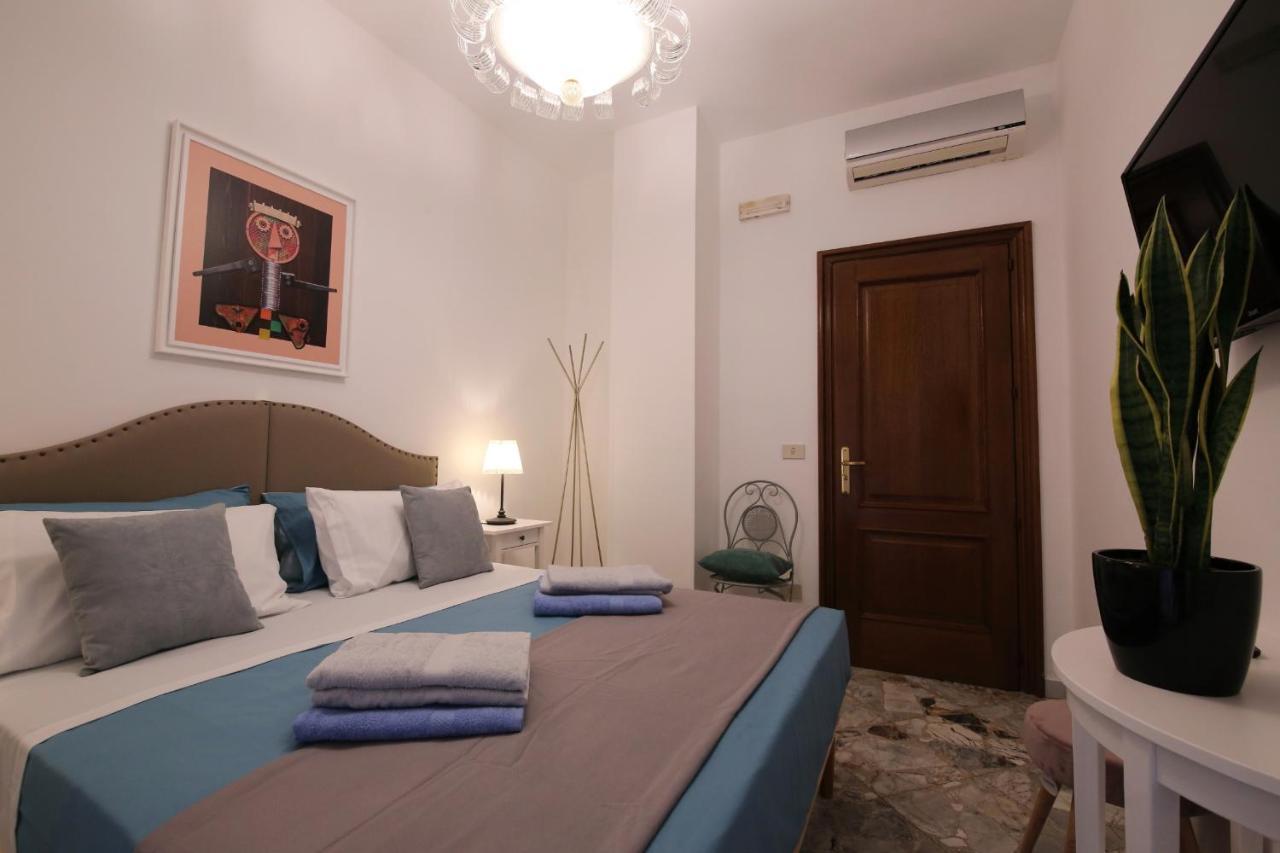 Cavour & Savoia Otel Bari Dış mekan fotoğraf